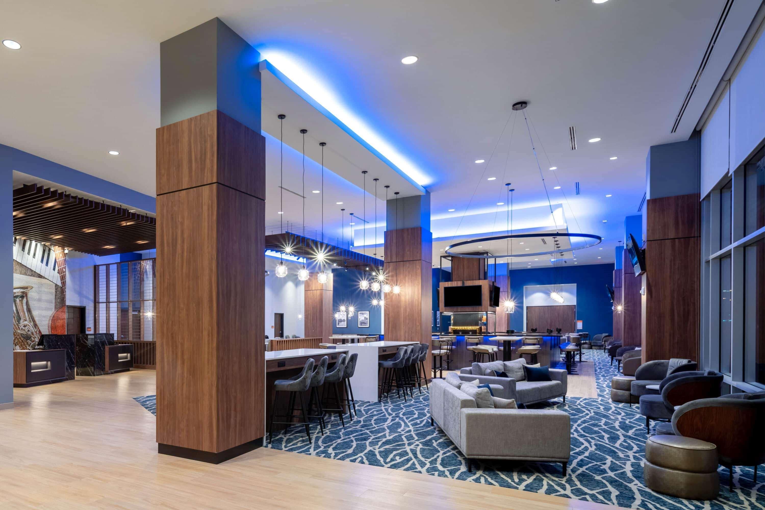 La Quinta Inn & Suites By Wyndham Nashville Downtown Stadium Экстерьер фото